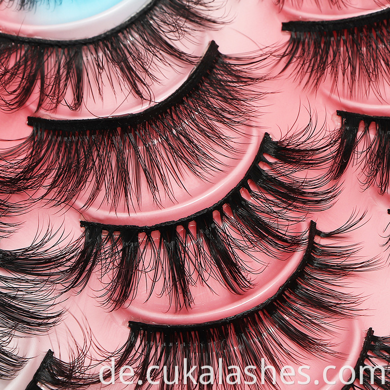 Classic Lashes